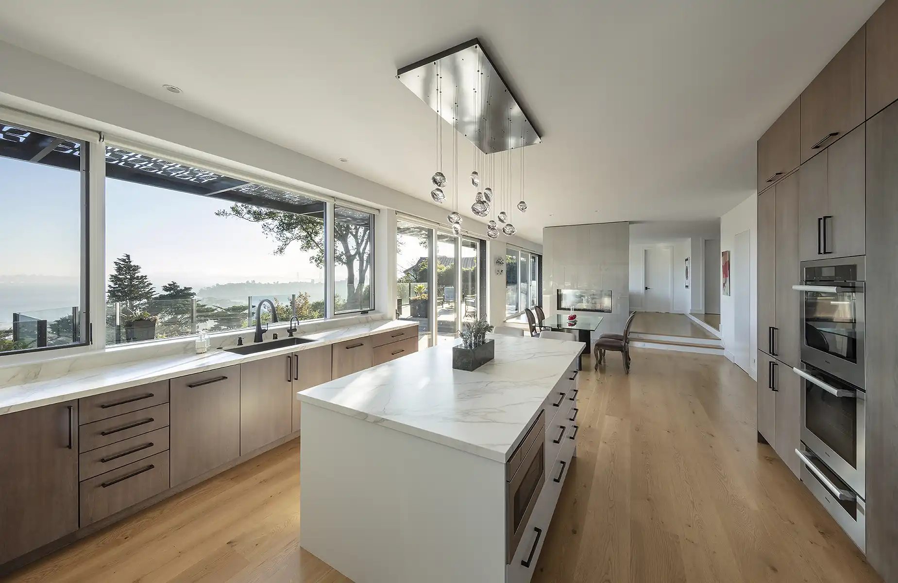 Modern Charmer - Solution Modern Charmer - Solution