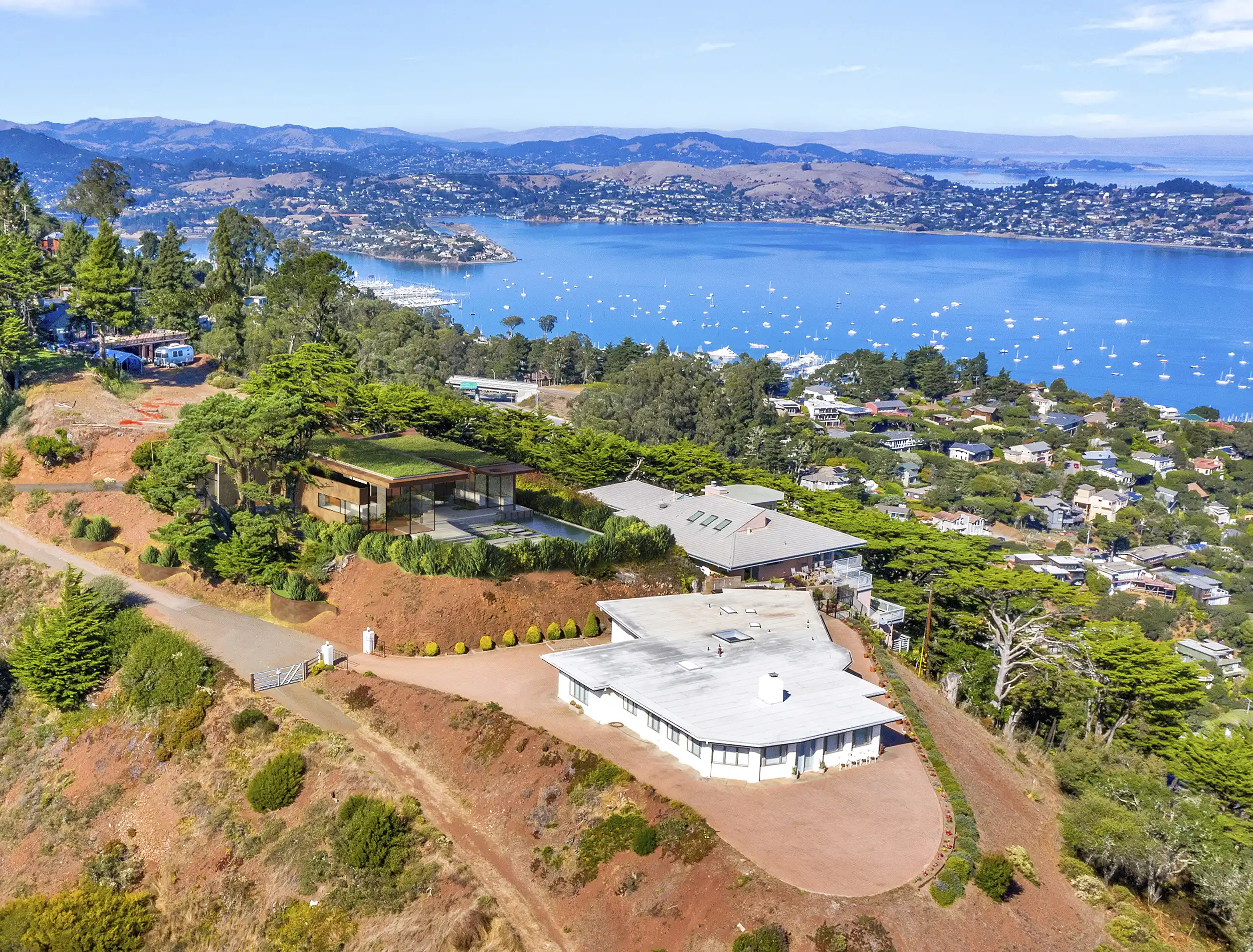 Modern Sausalito Yurt - Location