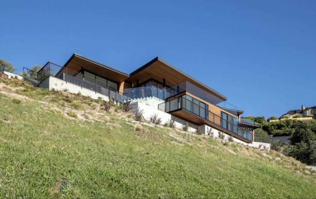 Hillside Home Design in Tiburon